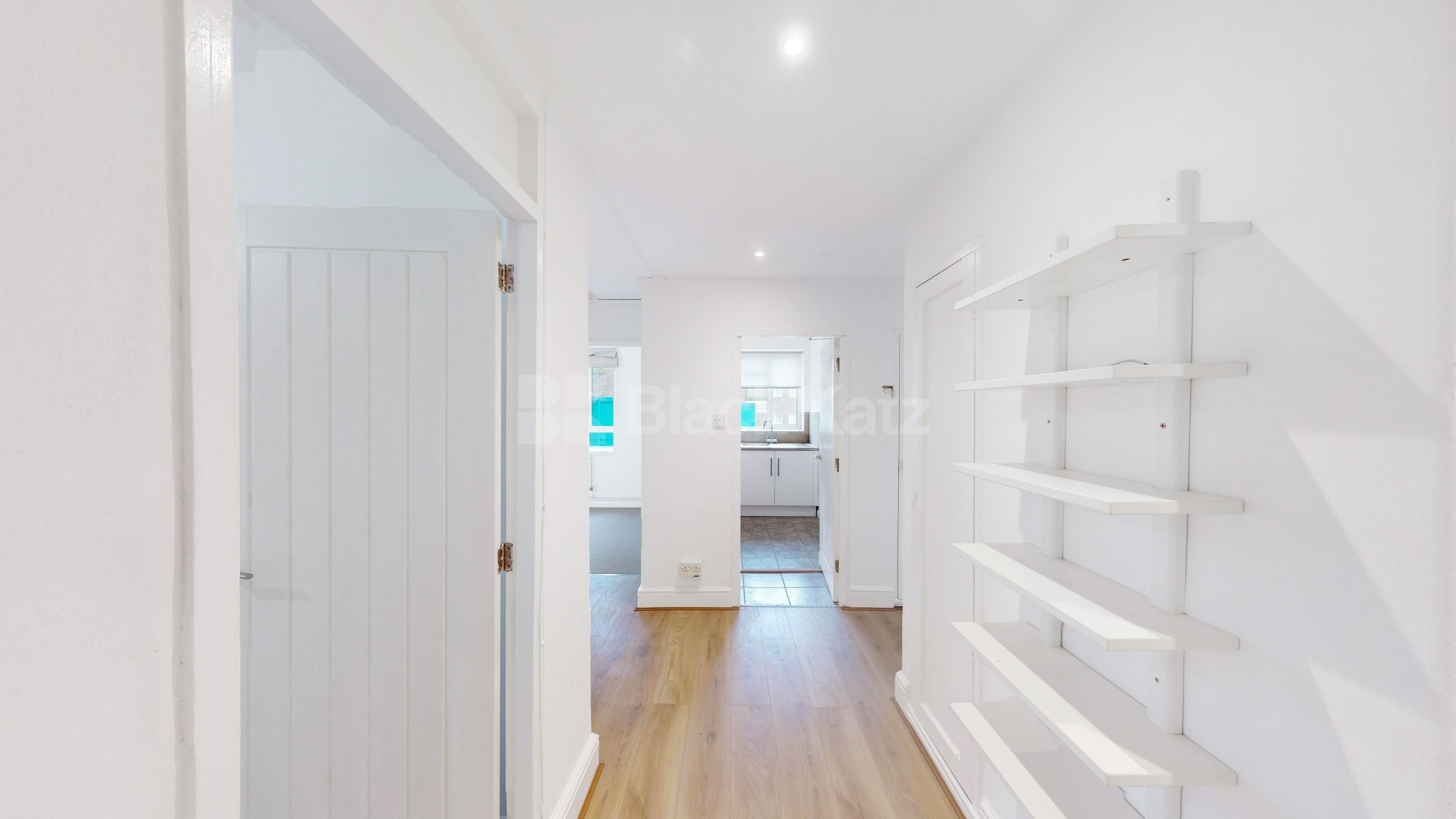 Newly refurbished three double bed flat in the heart of St Johns Wood St Johns Wood Road, St Johns Wood NW8